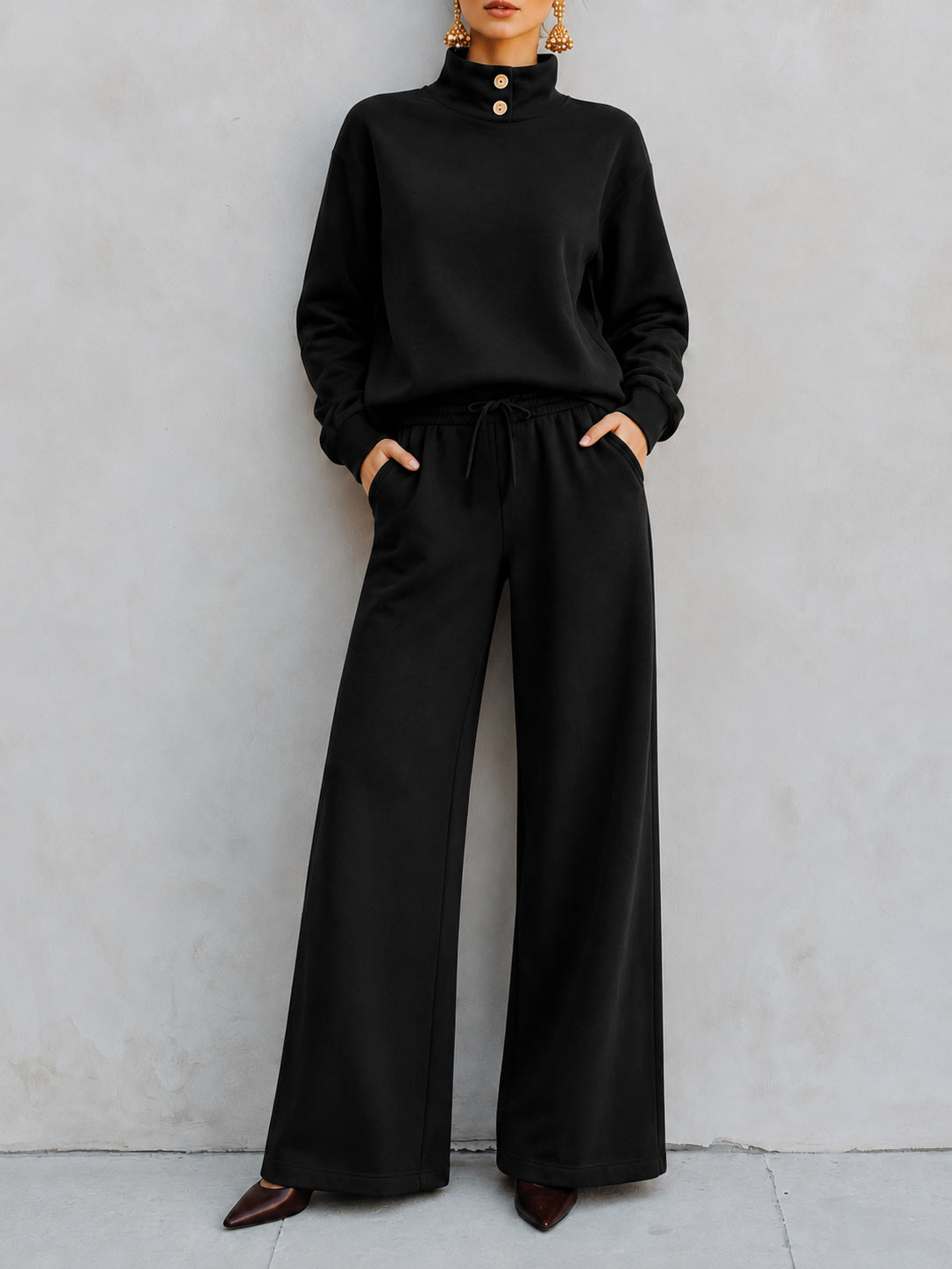 Mock?Neck Button?Detail Sweatshirt & Wide?Leg Drawstring Pants Two?Piece Set - black / S