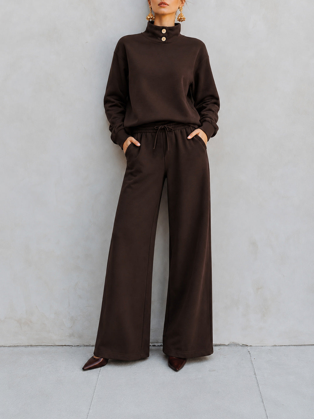 Mock?Neck Button?Detail Sweatshirt & Wide?Leg Drawstring Pants Two?Piece Set - dark brown / S
