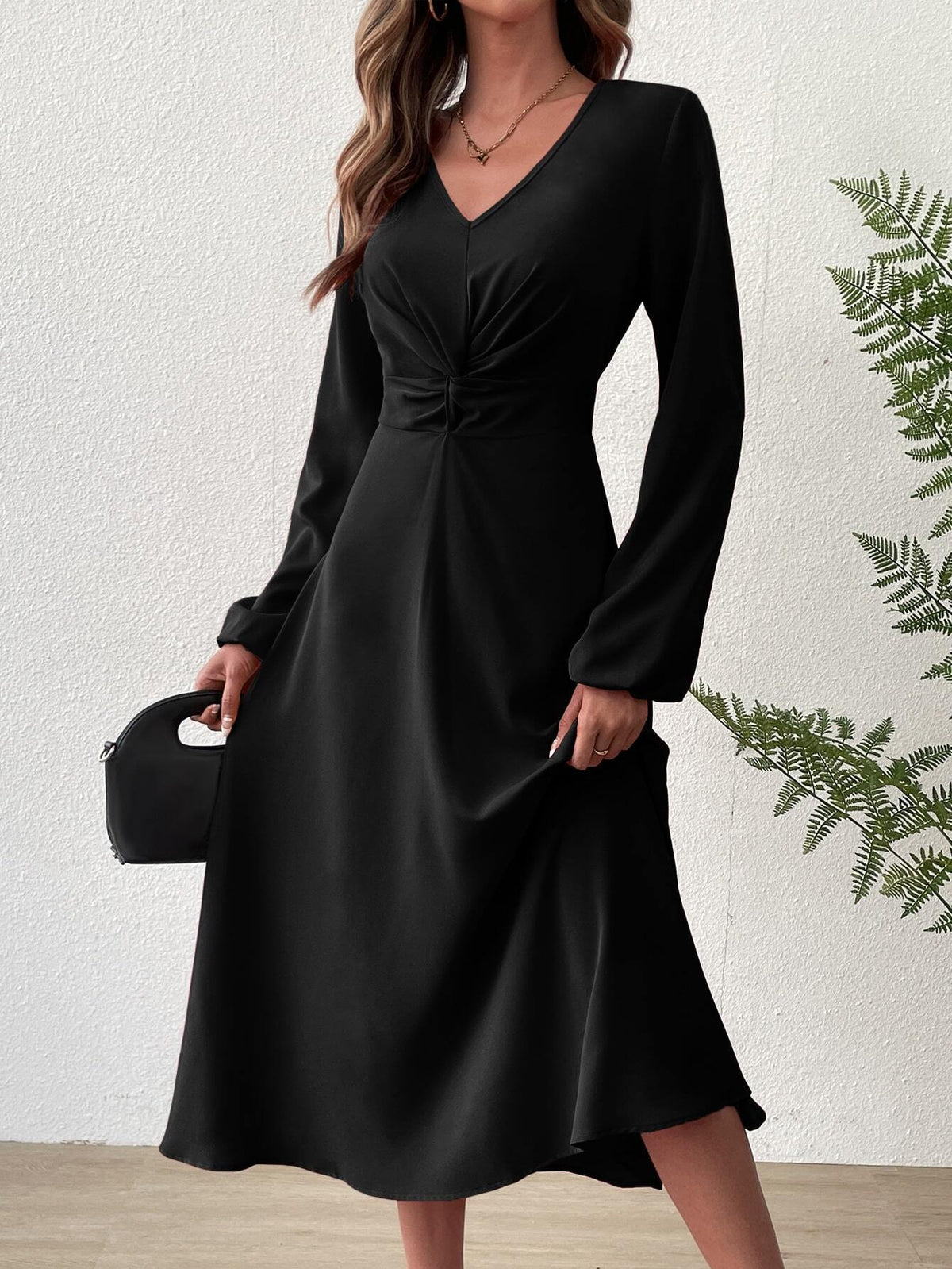 V?Neck Twist?Knot Waist Long?Sleeve Midi Dress