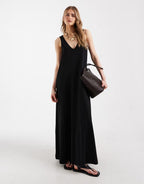 Flowy V-Neck Sleeveless Maxi Dress
